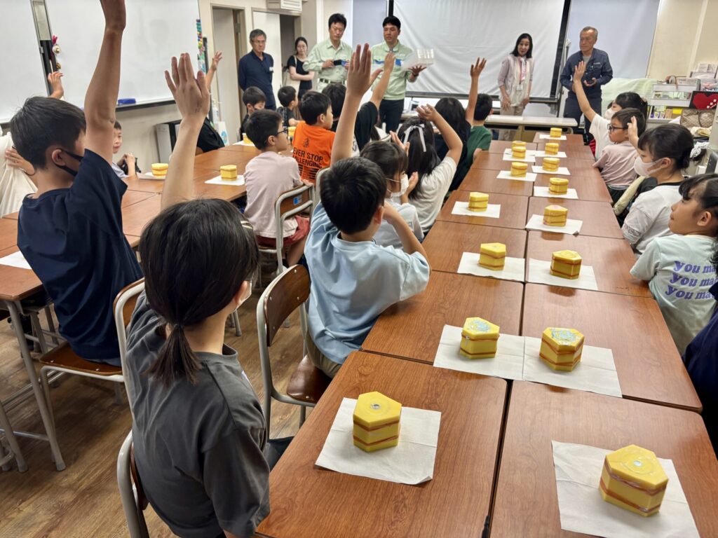三重県県土整備部優良工事表彰 三重県 鈴鹿市 建設会社 土木 土木工事 造成工事 道路工事 宅地造成 河川工事 堰堤工事 舗装工事 排水路工事 擁壁工事 整地 重機